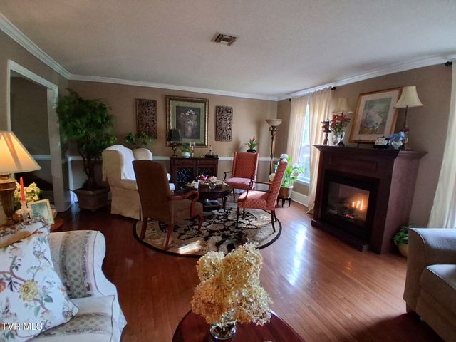 2734 East Oakland Avenue Apt E49, Johnson City, TN 37601