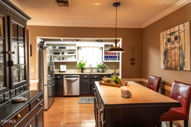 2734 East Oakland Avenue Apt E49, Johnson City, TN 37601