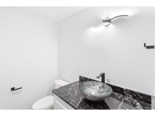 7916 Cozart Ln, Salida, CO 81201