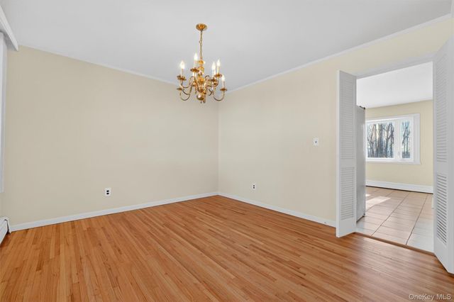 6 Londonderry Lane, Somers, NY 10589