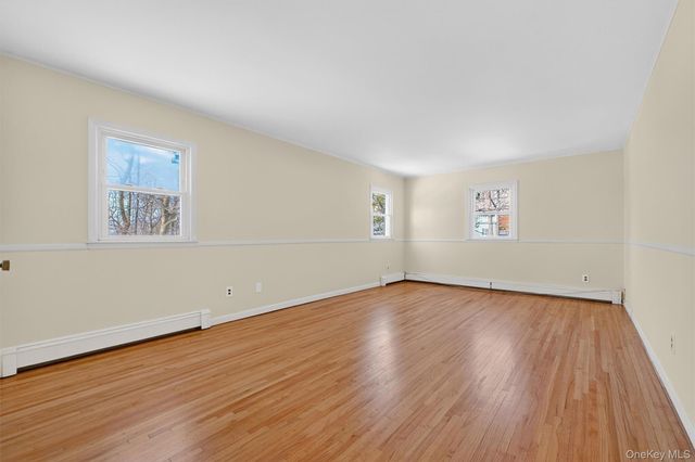 6 Londonderry Lane, Somers, NY 10589