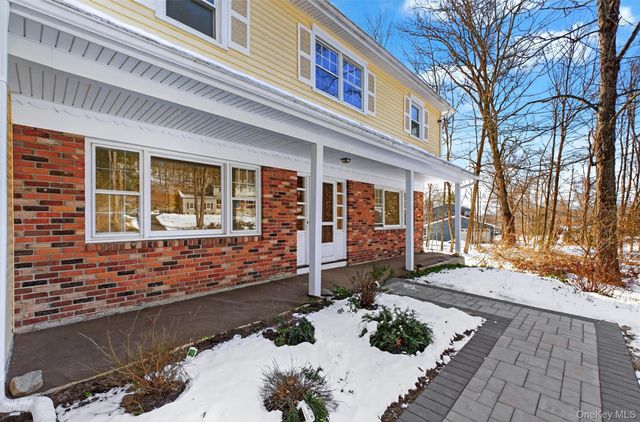 6 Londonderry Lane, Somers, NY 10589