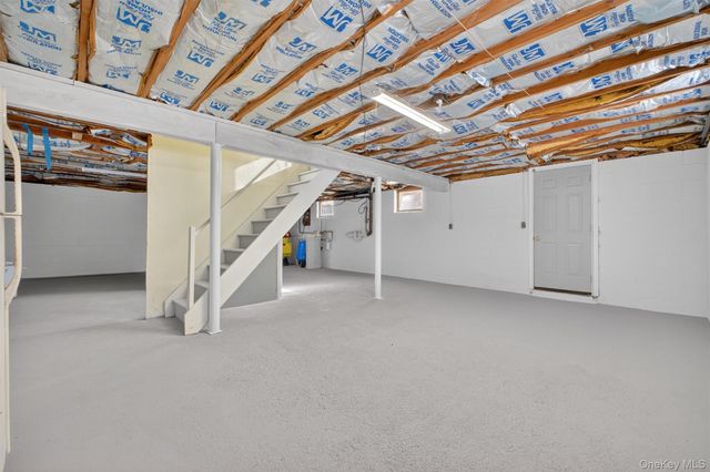 6 Londonderry Lane, Somers, NY 10589