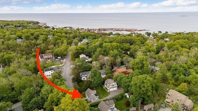 17 Pigeon Hill Street, Rockport, MA 01966