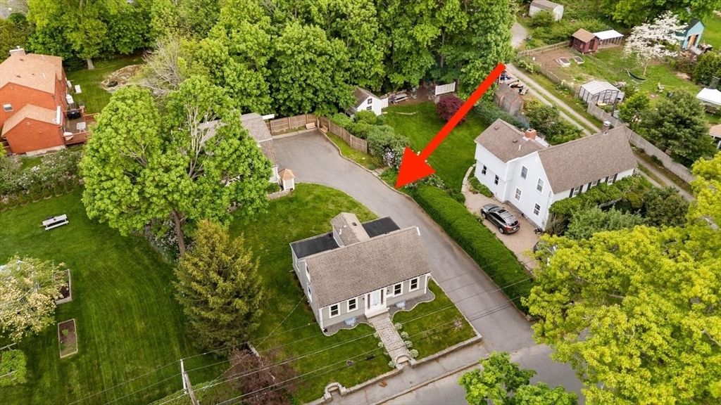 17 Pigeon Hill Street, Rockport, MA 01966