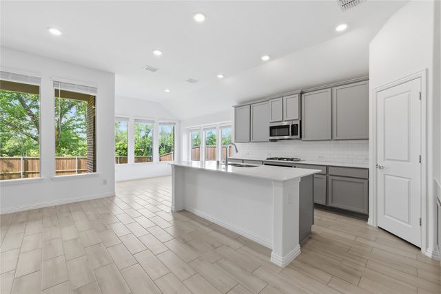 5325 Riverwalk Parkway, Garland, TX 75040