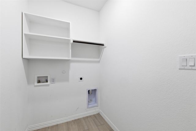 5325 Riverwalk Parkway, Garland, TX 75040