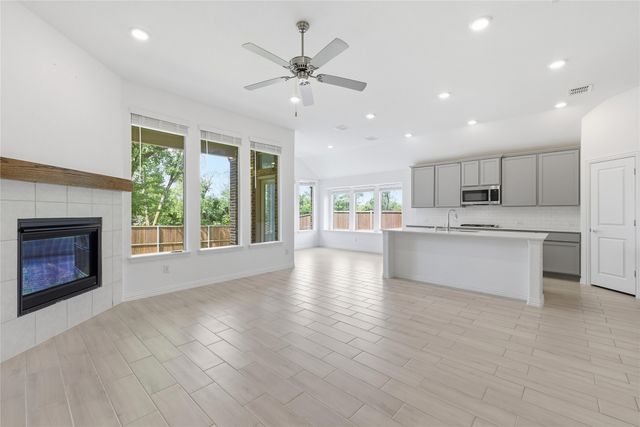 5325 Riverwalk Parkway, Garland, TX 75040