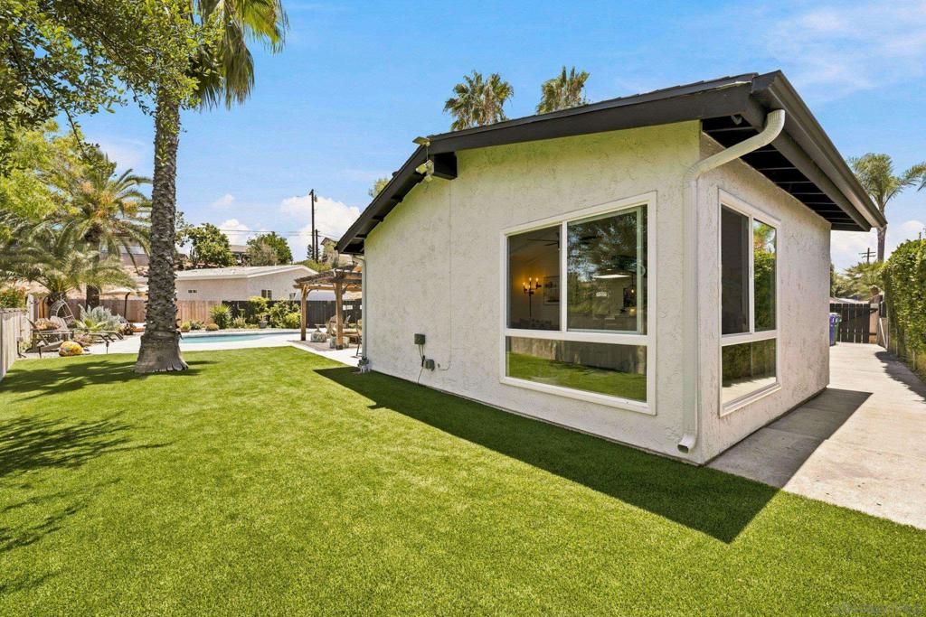Image 28 of property listing at 5444 Princess View, San Diego, CA 92120