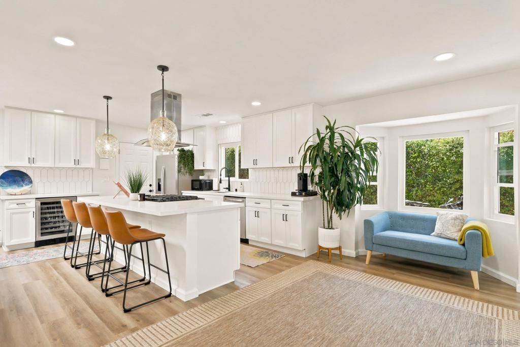 Image 32 of property listing at 5444 Princess View, San Diego, CA 92120