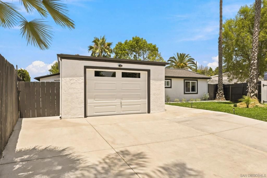 Image 50 of property listing at 5444 Princess View, San Diego, CA 92120