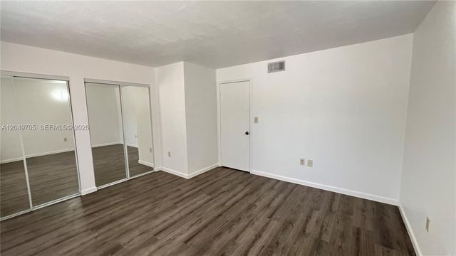 2485 NW 33rd St 1610, Oakland Park, FL 33309