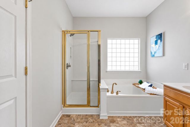 10214 Stoneykirk Lane, Charlotte, NC 28269