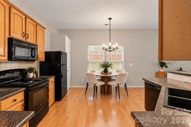 10214 Stoneykirk Lane, Charlotte, NC 28269
