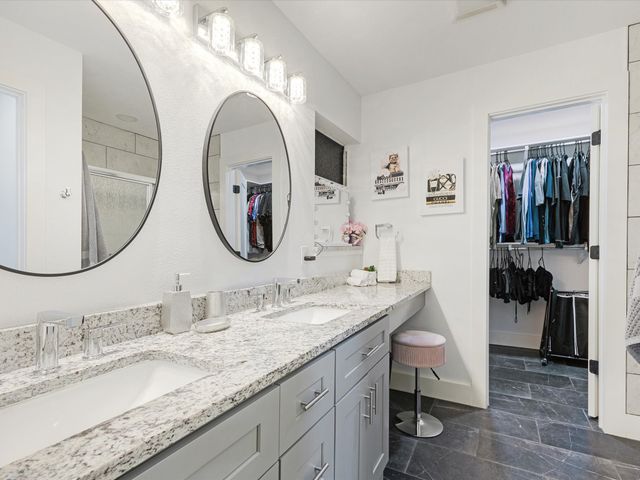 936 Elmwood Drive, Lewisville, TX 75067