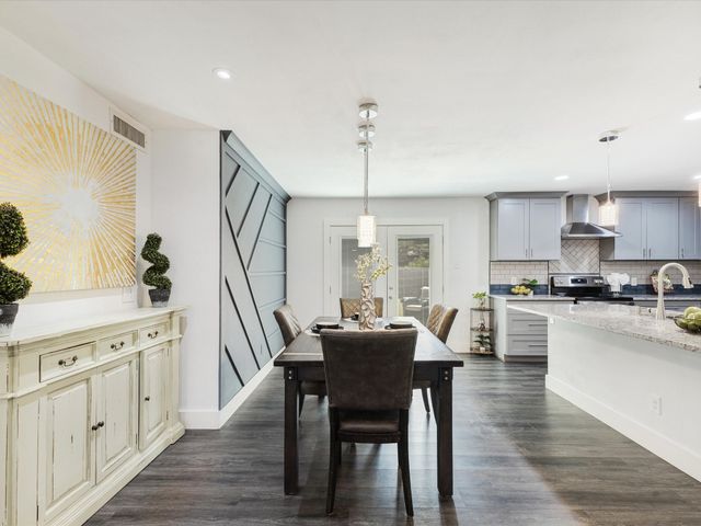 936 Elmwood Drive, Lewisville, TX 75067