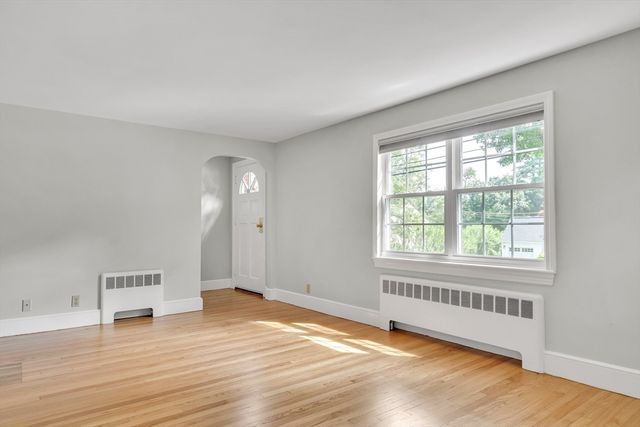 148 Cedar St, Lexington, MA 02421