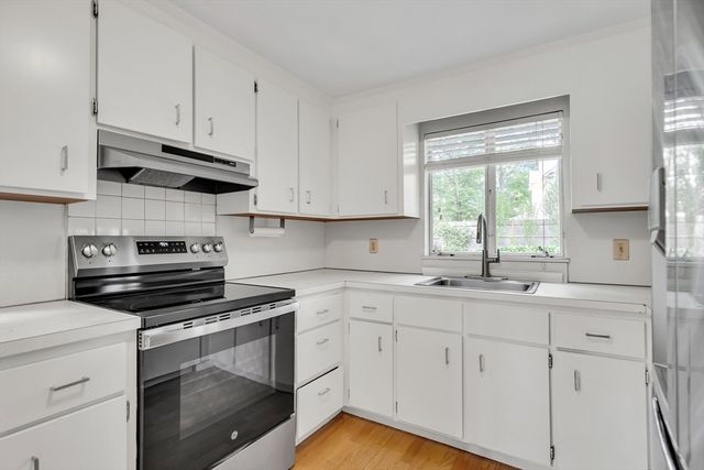 148 Cedar St, Lexington, MA 02421