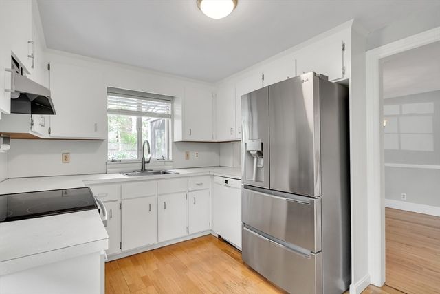 148 Cedar St, Lexington, MA 02421