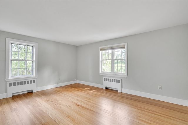 148 Cedar St, Lexington, MA 02421