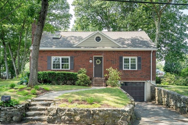 148 Cedar St, Lexington, MA 02421