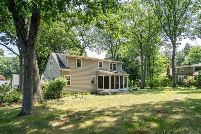148 Cedar St, Lexington, MA 02421