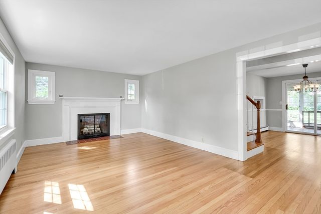 148 Cedar St, Lexington, MA 02421