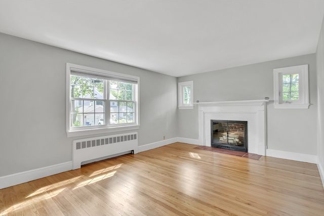 148 Cedar St, Lexington, MA 02421