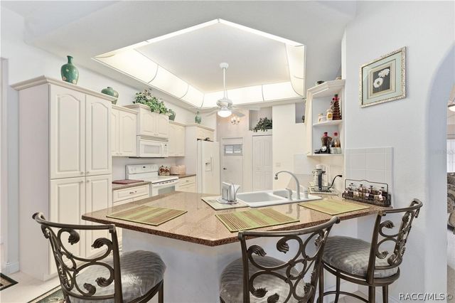 147 Corkwood Boulevard, Homosassa, FL 34446