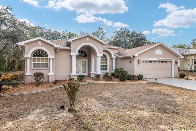 147 Corkwood Boulevard, Homosassa, FL 34446