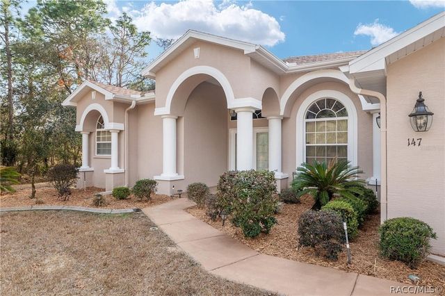 147 Corkwood Boulevard, Homosassa, FL 34446