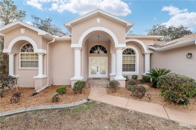 147 Corkwood Boulevard, Homosassa, FL 34446