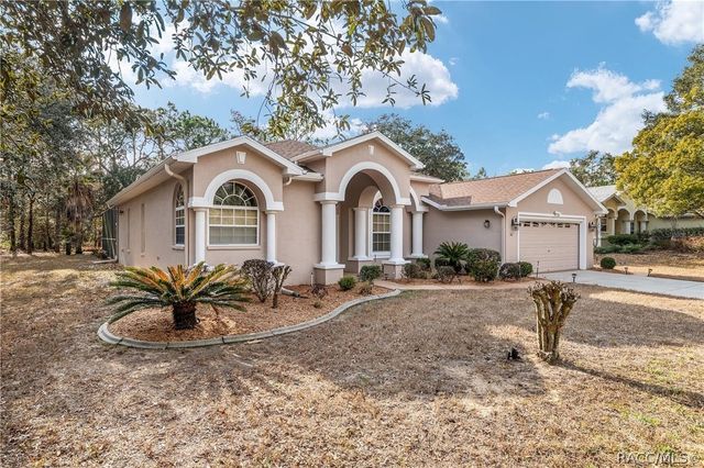 147 Corkwood Boulevard, Homosassa, FL 34446