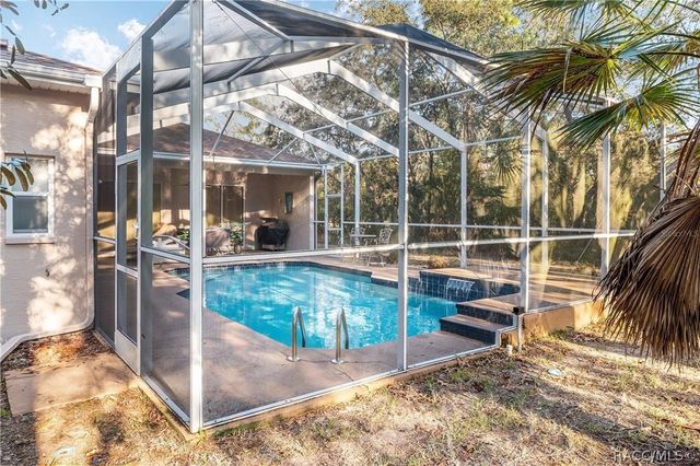 147 Corkwood Boulevard, Homosassa, FL 34446