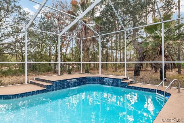 147 Corkwood Boulevard, Homosassa, FL 34446