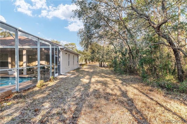 147 Corkwood Boulevard, Homosassa, FL 34446