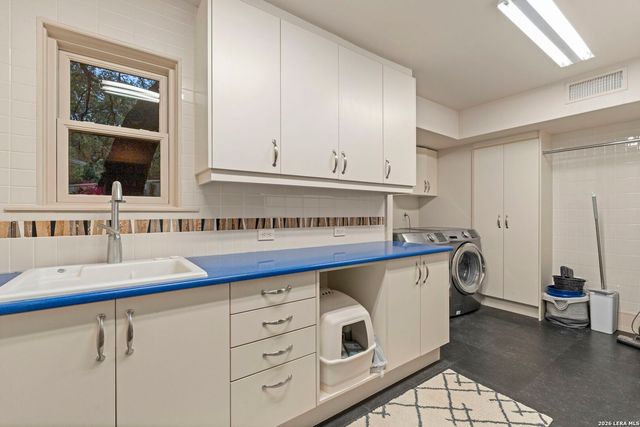 3926 IRON ML, San Antonio, TX 78230