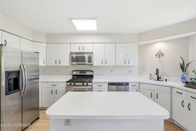 326 Scarlet Court 3206, Toms River, NJ 08753