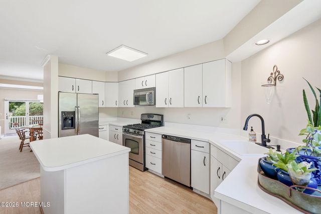 326 Scarlet Court 3206, Toms River, NJ 08753