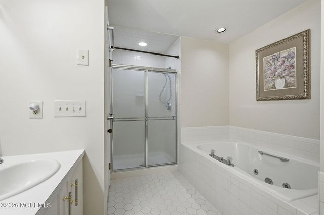 326 Scarlet Court 3206, Toms River, NJ 08753