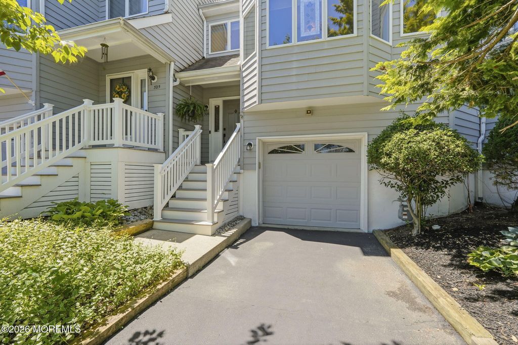 326 Scarlet Court 3206, Toms River, NJ 08753