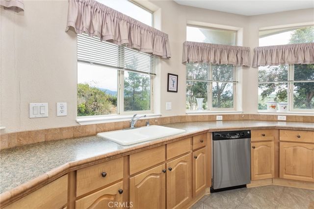 47112 Woodcliff Drive, Banning, CA 92220