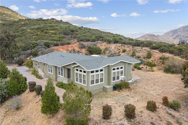 47112 Woodcliff Drive, Banning, CA 92220