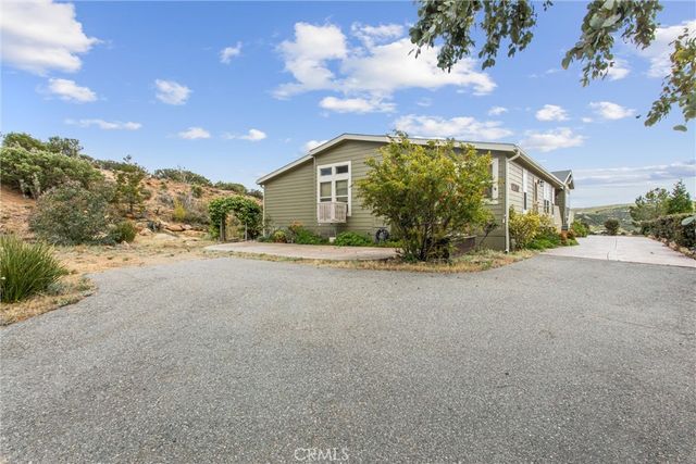 47112 Woodcliff Drive, Banning, CA 92220