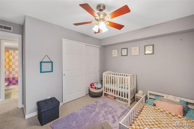 425 S Geyer Road G, Kirkwood, MO 63122