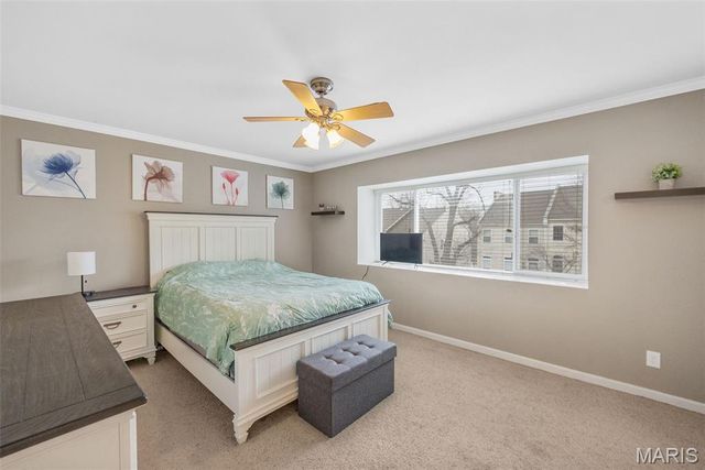 425 S Geyer Road G, Kirkwood, MO 63122