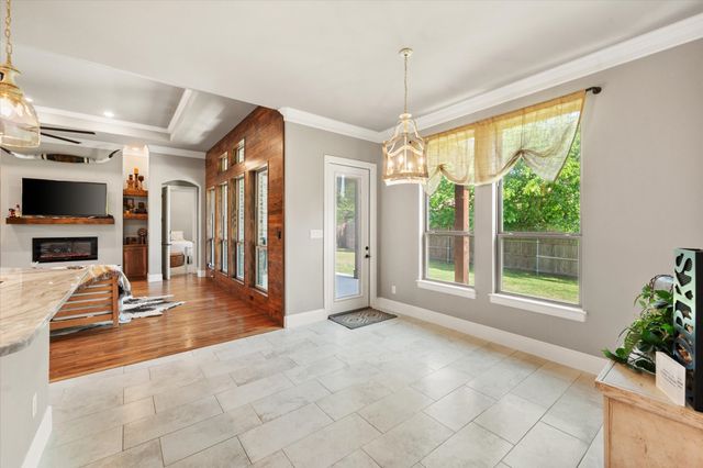 212 Rock Tree Court, Mansfield, TX 76063