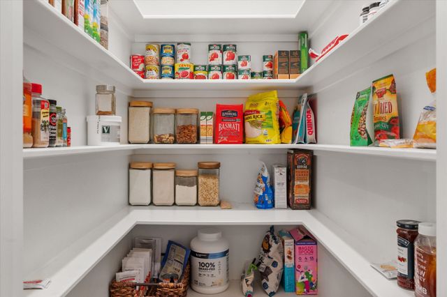 212 Rock Tree Court, Mansfield, TX 76063