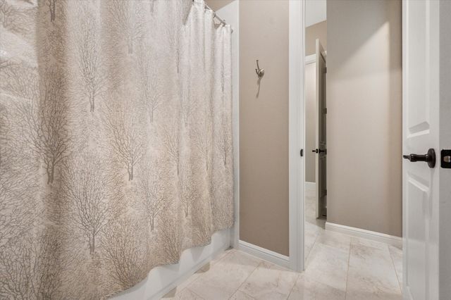 212 Rock Tree Court, Mansfield, TX 76063