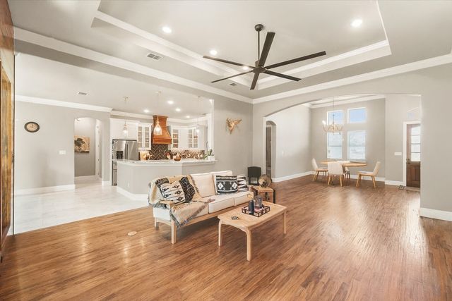 212 Rock Tree Court, Mansfield, TX 76063